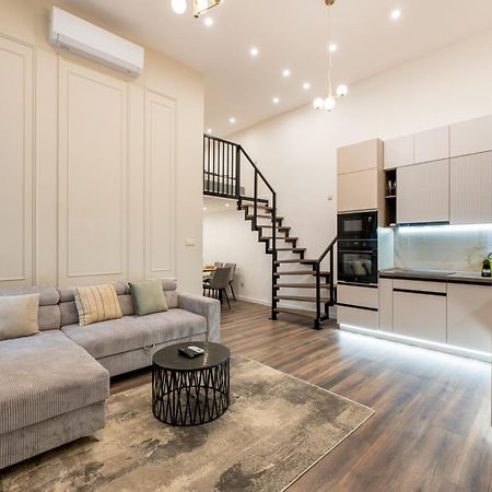 D52 Luxury Suite 布达佩斯 外观 照片