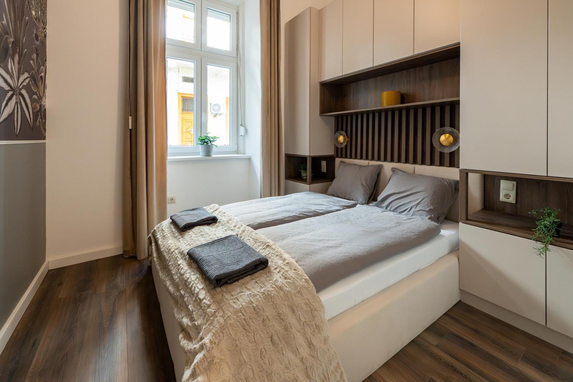 D52 Luxury Suite 布达佩斯 外观 照片